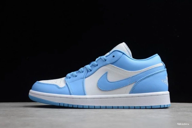 Rep TBK Low UNC AO9944-441 (W) Jordan Air 1 0822